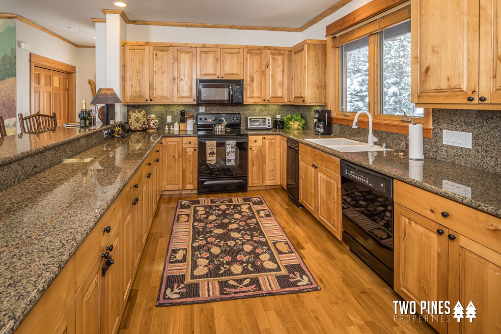 Spacious Kitchen