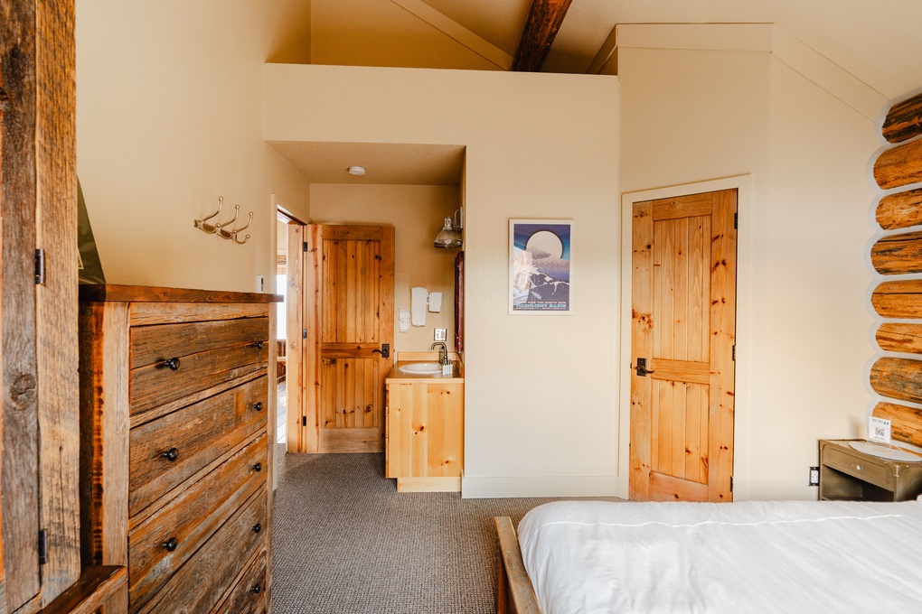 Primary Bedroom: King Bed and En Suite Full Bathroom