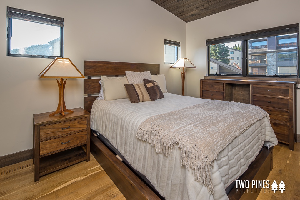 Queen Bedroom with En Suite