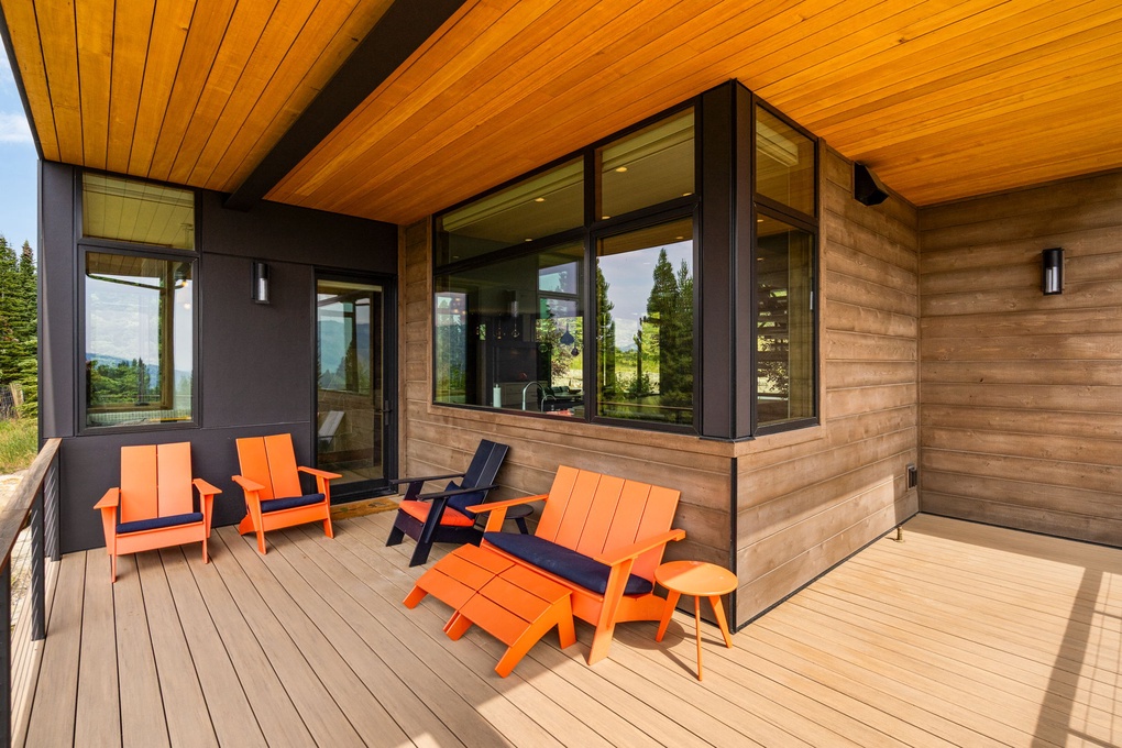 Private Deck from Breakfast Nook