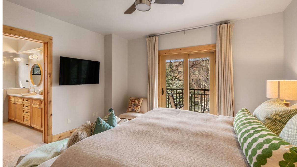 Primary Bedroom with King Bed