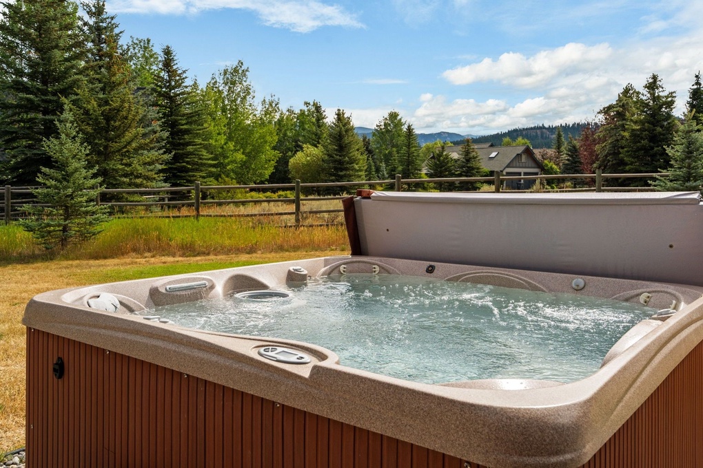 Private Hot Tub