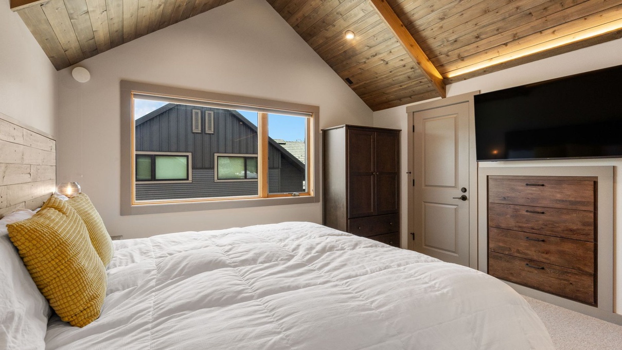 Upper Level Primary Bedroom