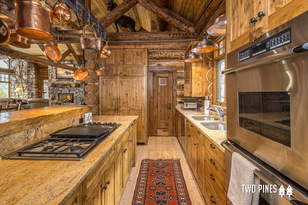 Full Kitchen