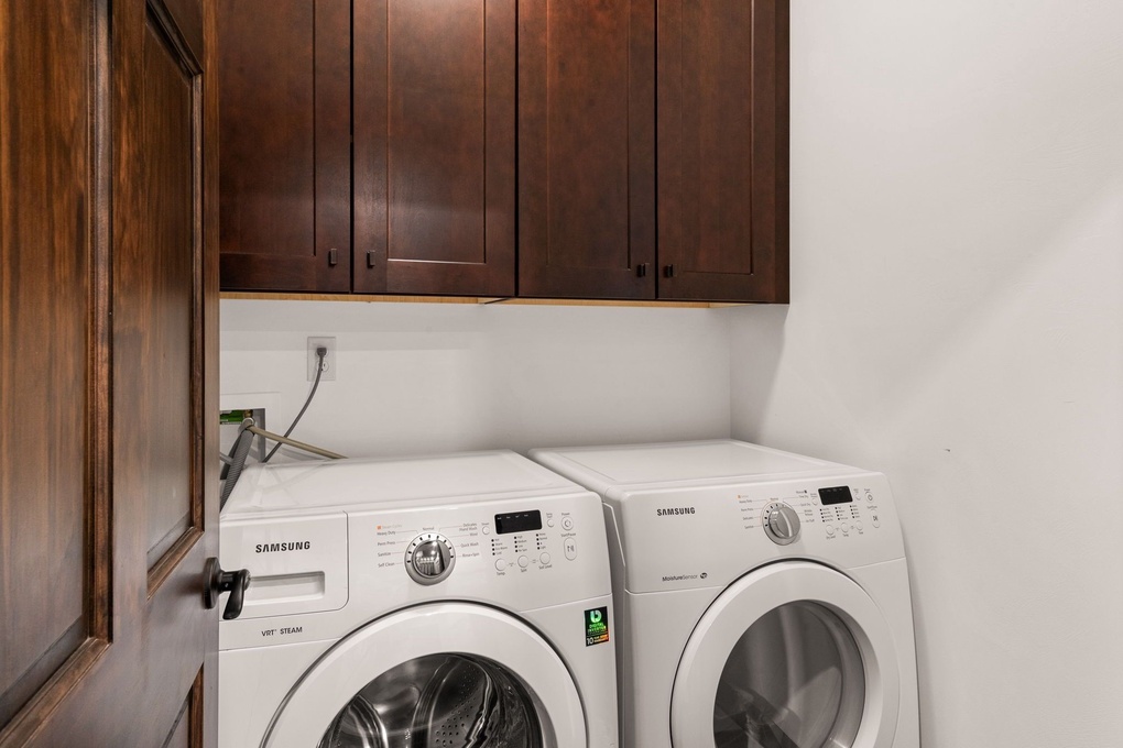 Full Size Washer and Dryer