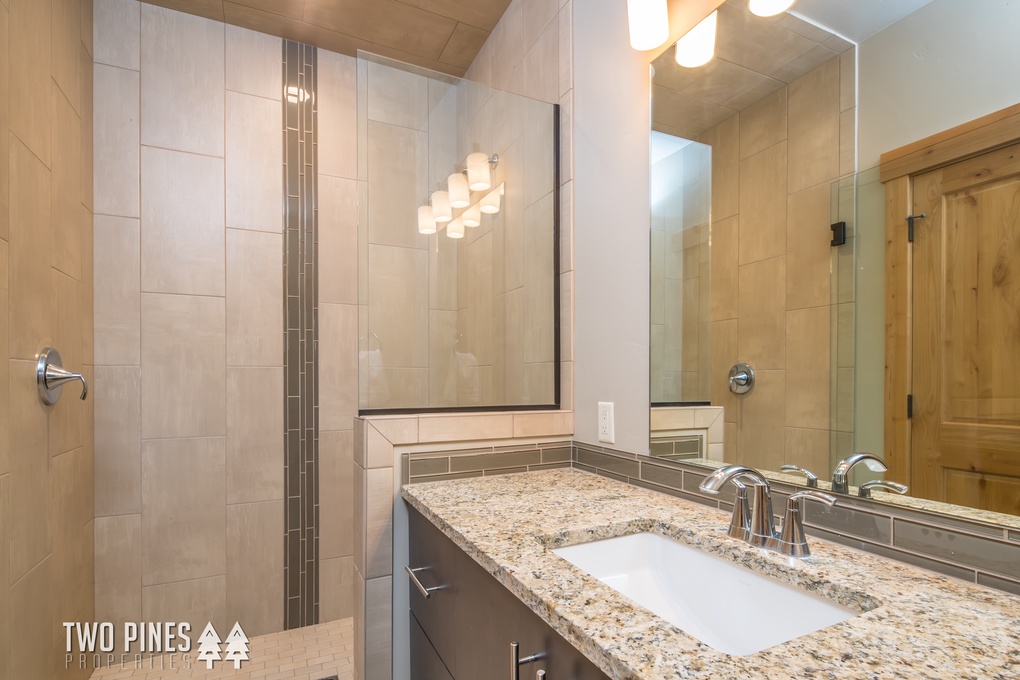 Guest Ensuite with Walk-In Shower