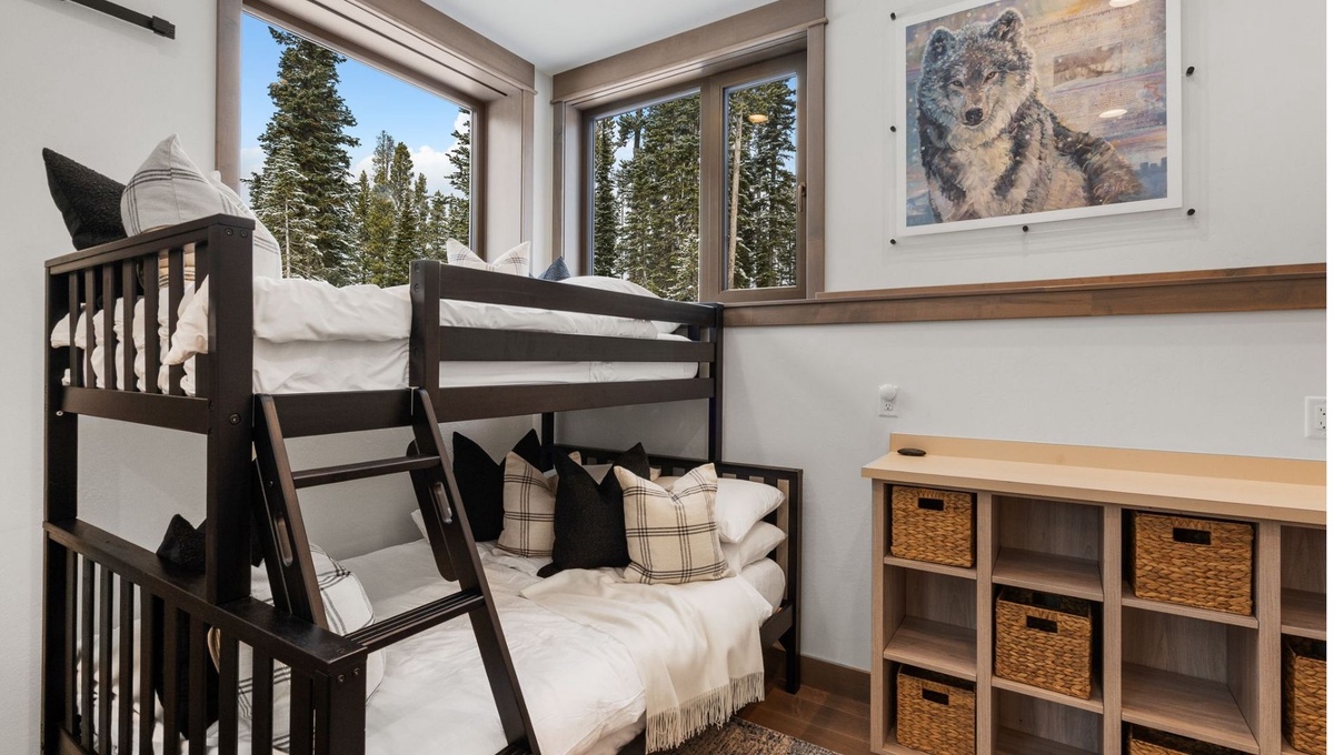 Downstairs Bunk Room