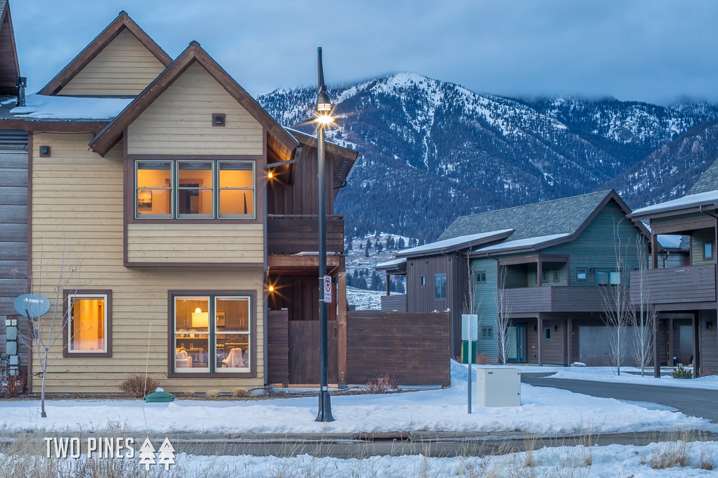 Exterior of 211A Pheasant Tail