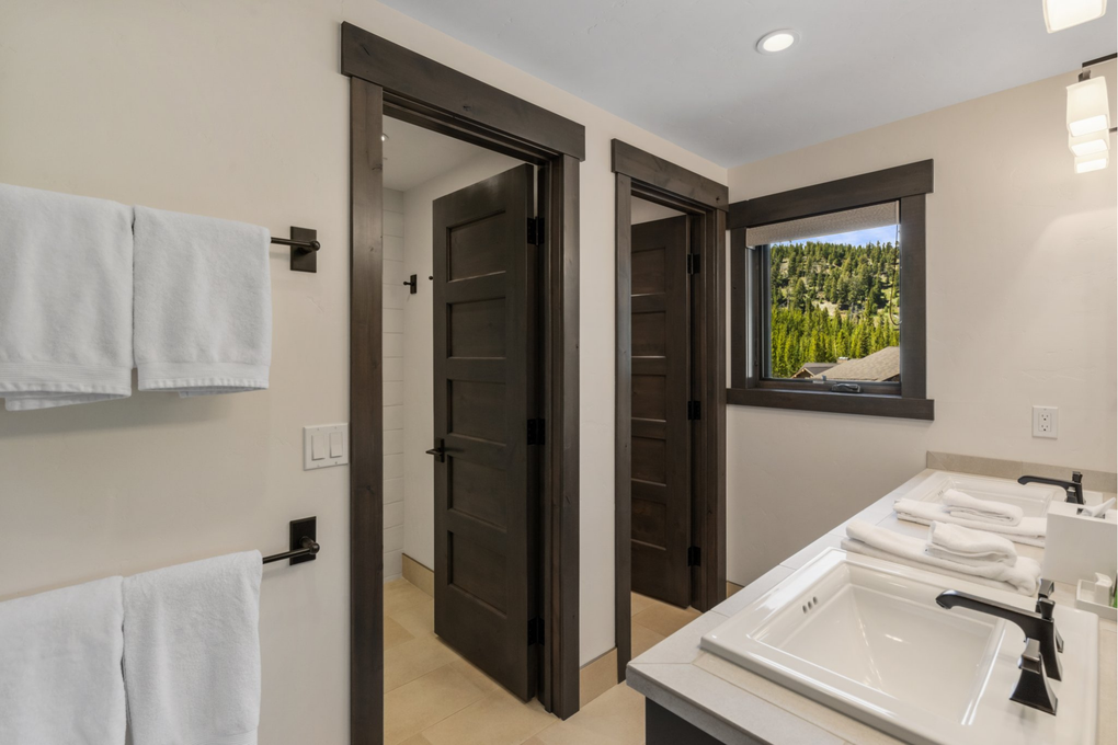 Full Bathroom (second floor in den)