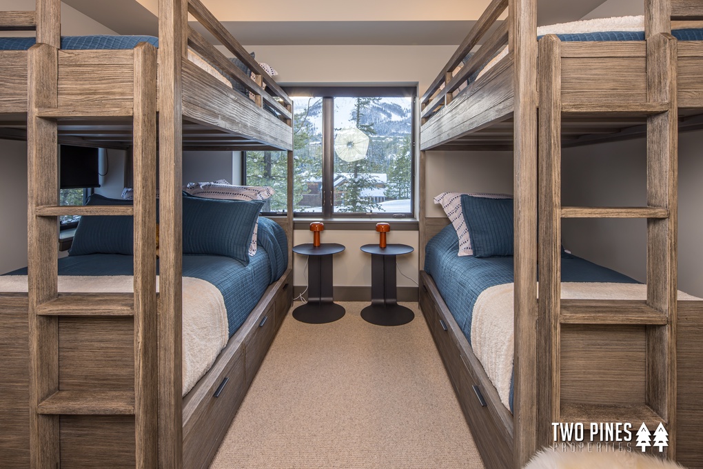 Bunk room with Two Double Bunks and one Twin Bunk