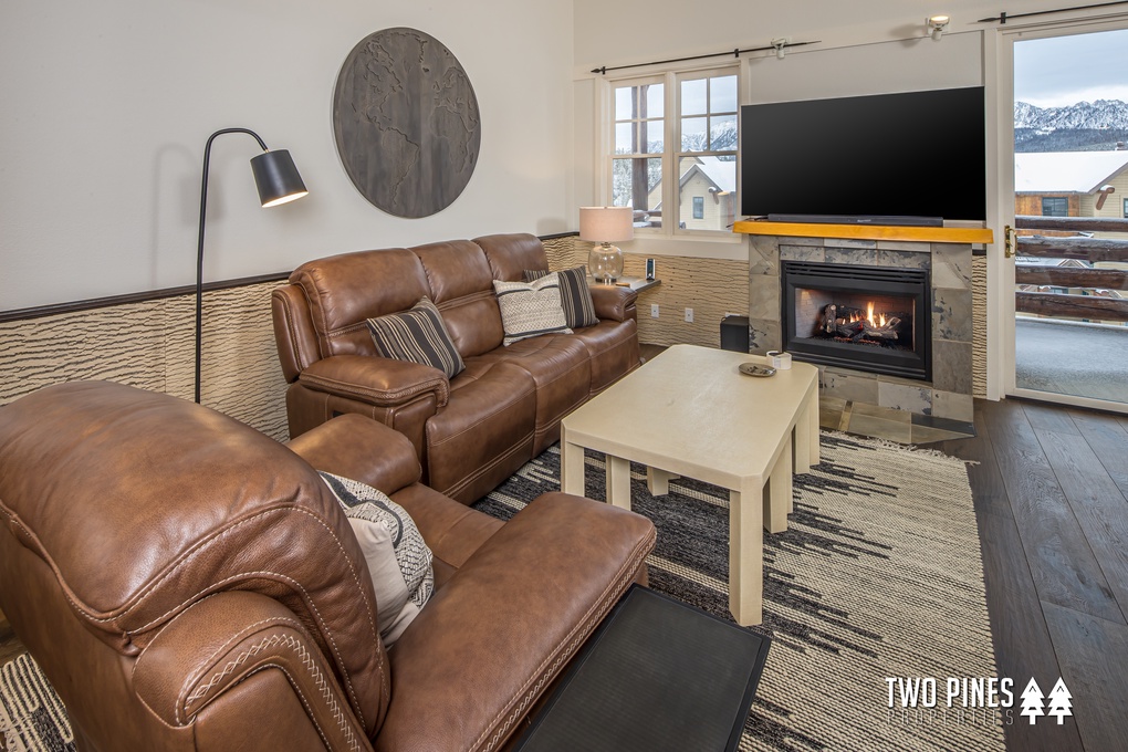 Cozy Living Room with Mountain Views