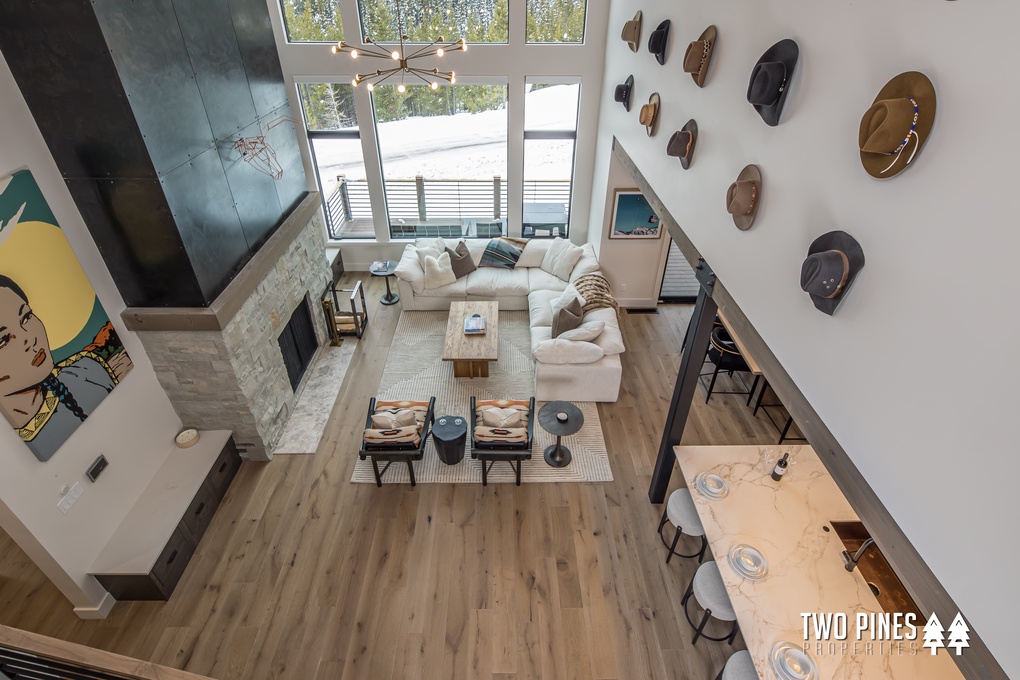 10 Highpoint Drive