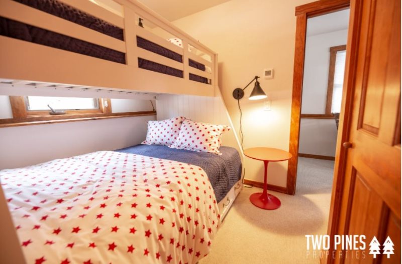 2nd Bunkroom with Twin over Full Bunkbed