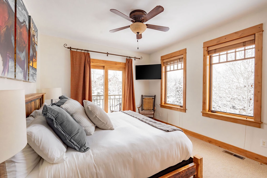 Guest Bedroom with King Bed