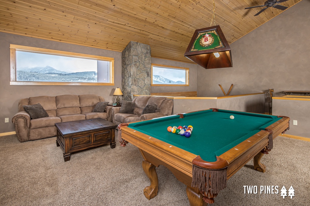 Upper Level Loft with Pool Table
