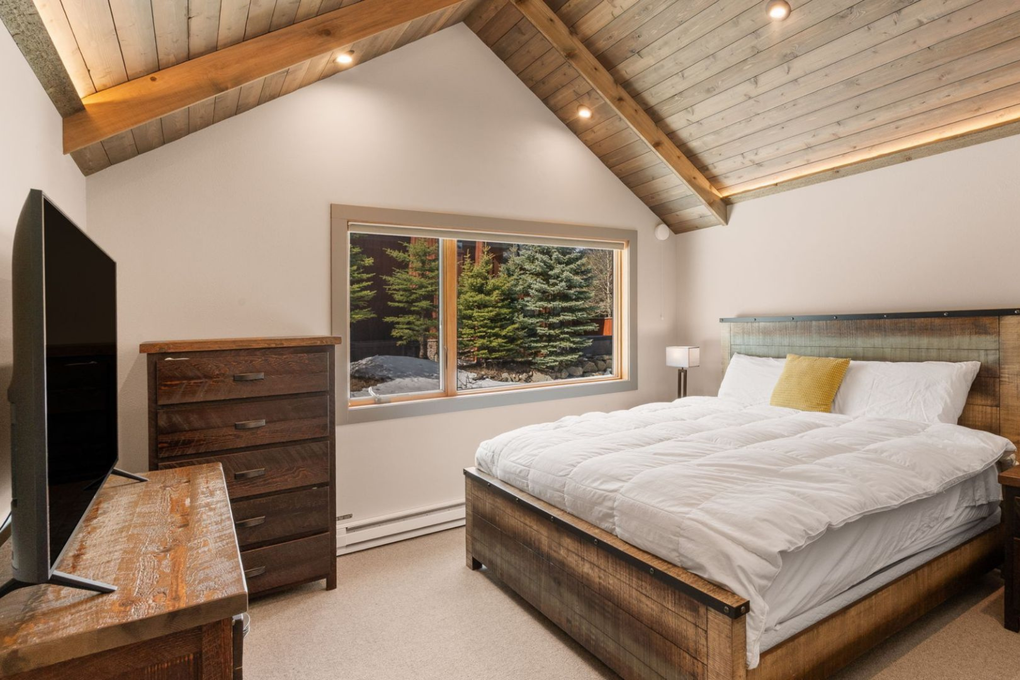 Upstairs Guest Bedroom