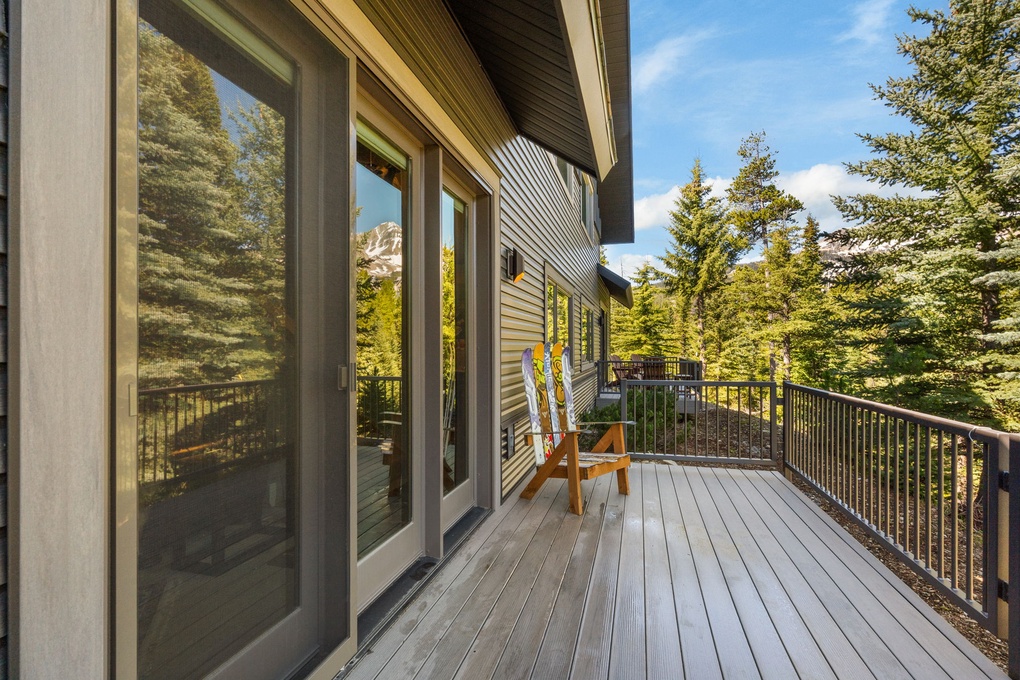 Rear Private Deck