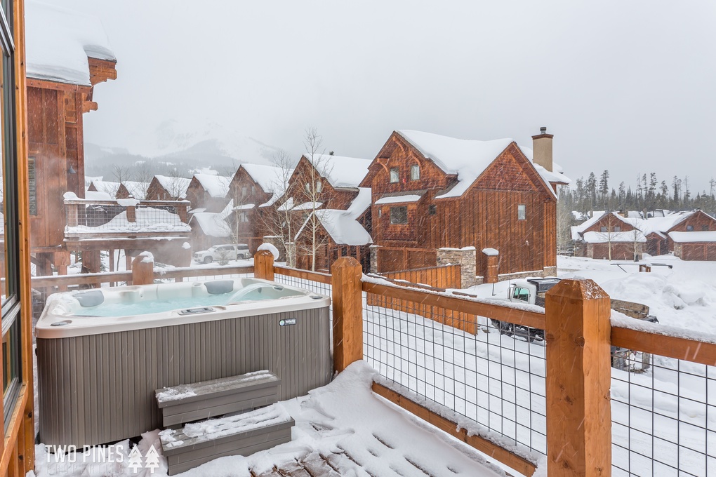 Private Hot Tub on Deck