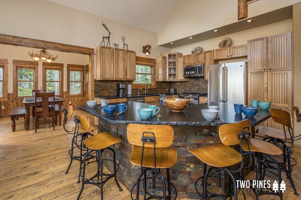 Open-concept Kitchen
