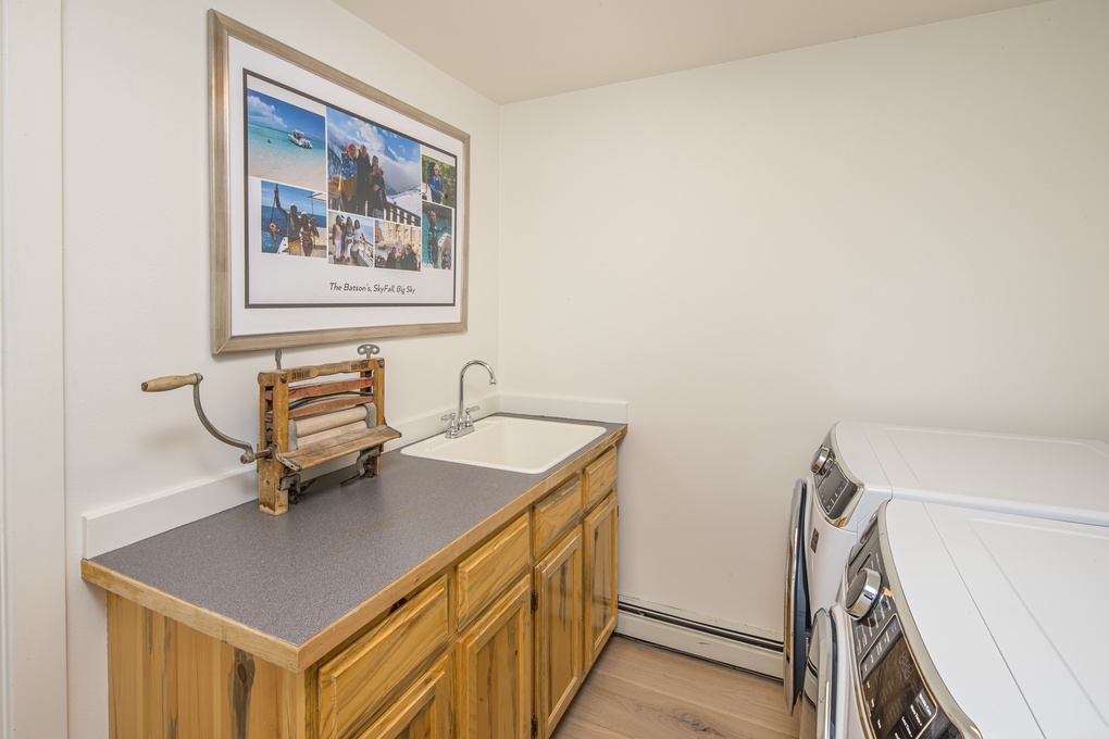 Laundry Room with Washer, Dryer, & Sink