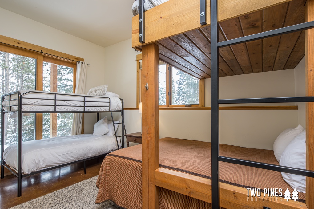 Bunk room