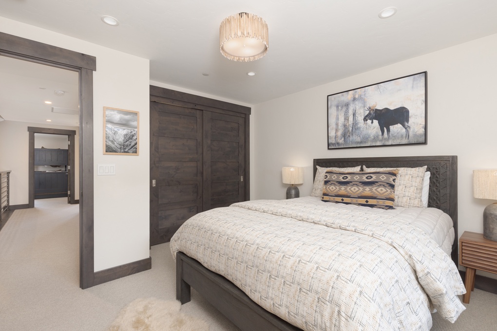 Guest Bedroom w/ a King Bed