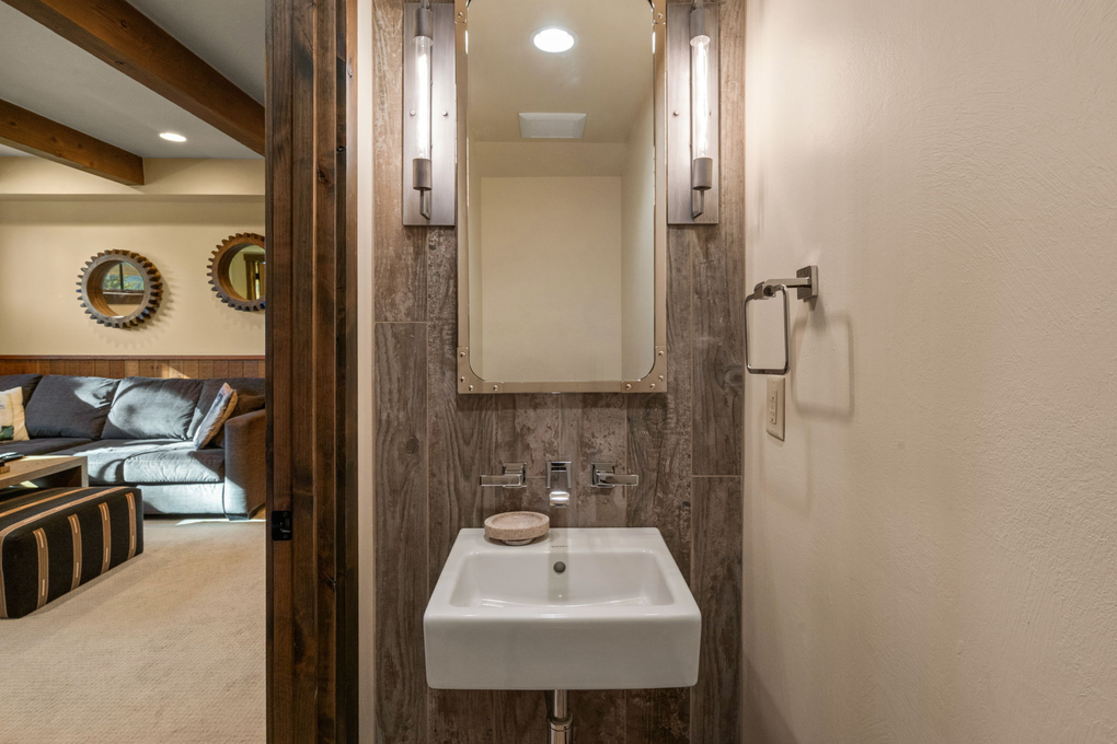 Half Bath in Downstairs Den