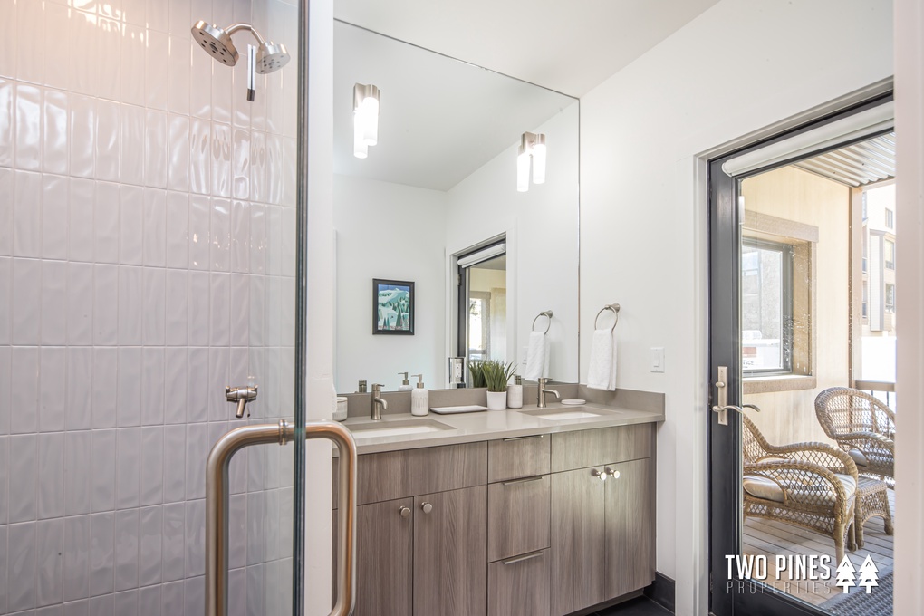 Primary Ensuite Bathroom