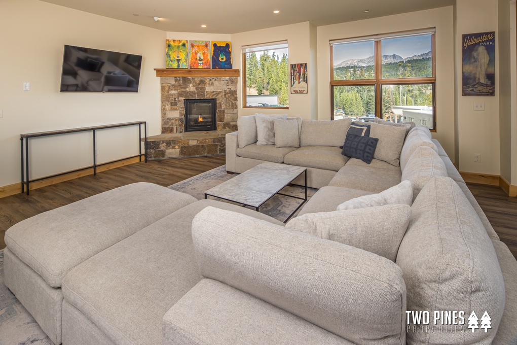 Great Room With Fireplace