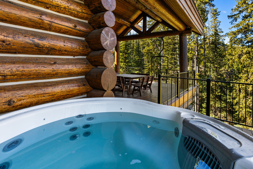 Private Hot Tub