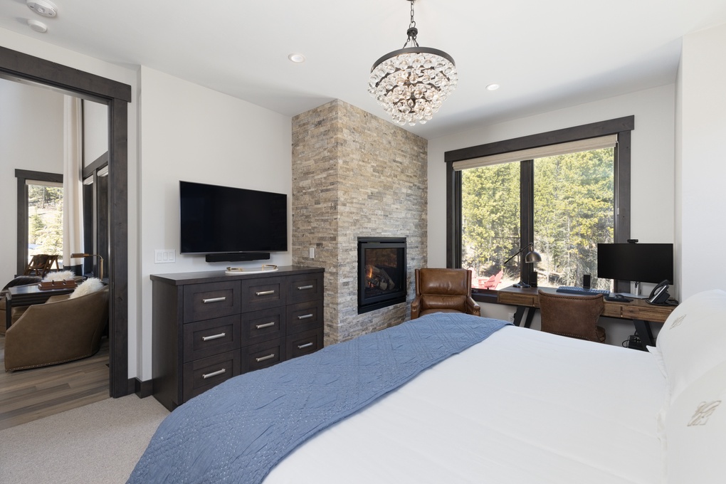 Main Floor Primary Bedroom w/ En-Suite