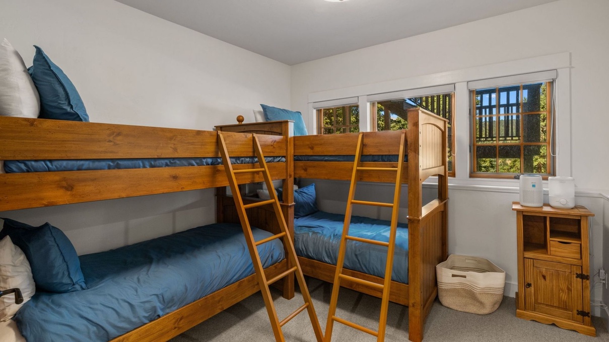 Bunk Room