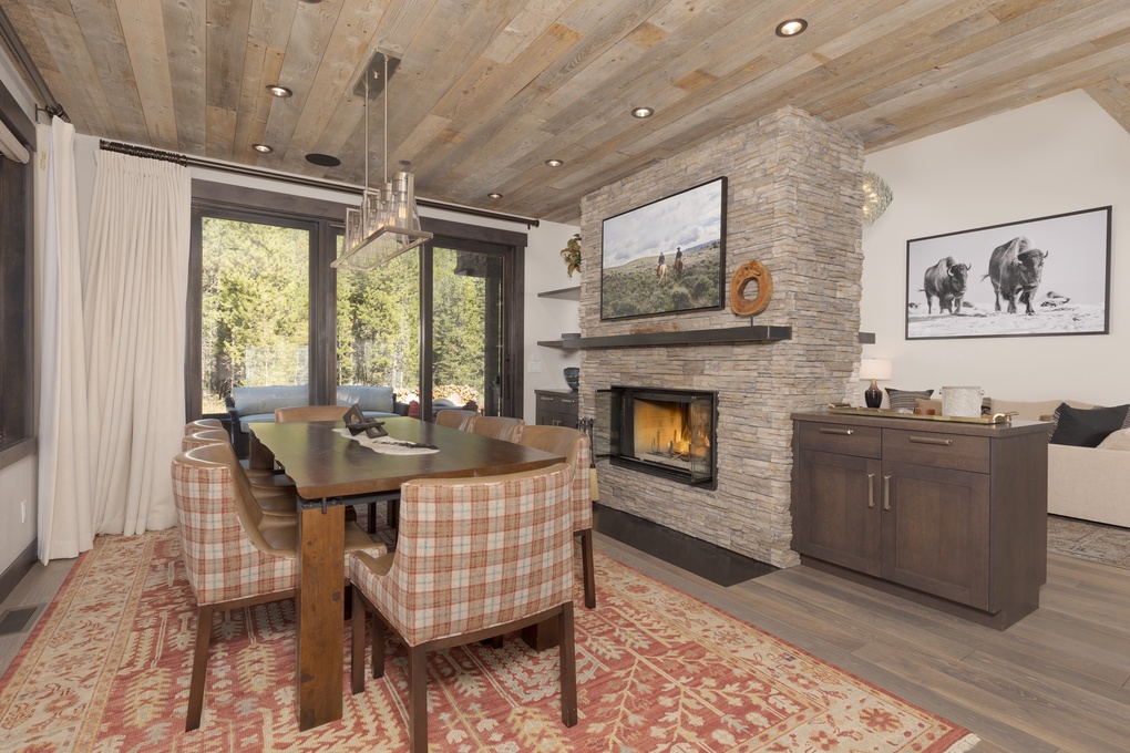 Open Concept Dining Room