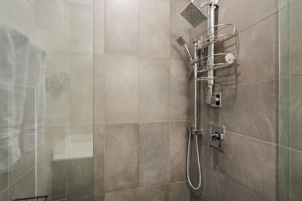 Primary Bedroom's En-Suite Full Bath w/ Walk-in Shower (second floor)