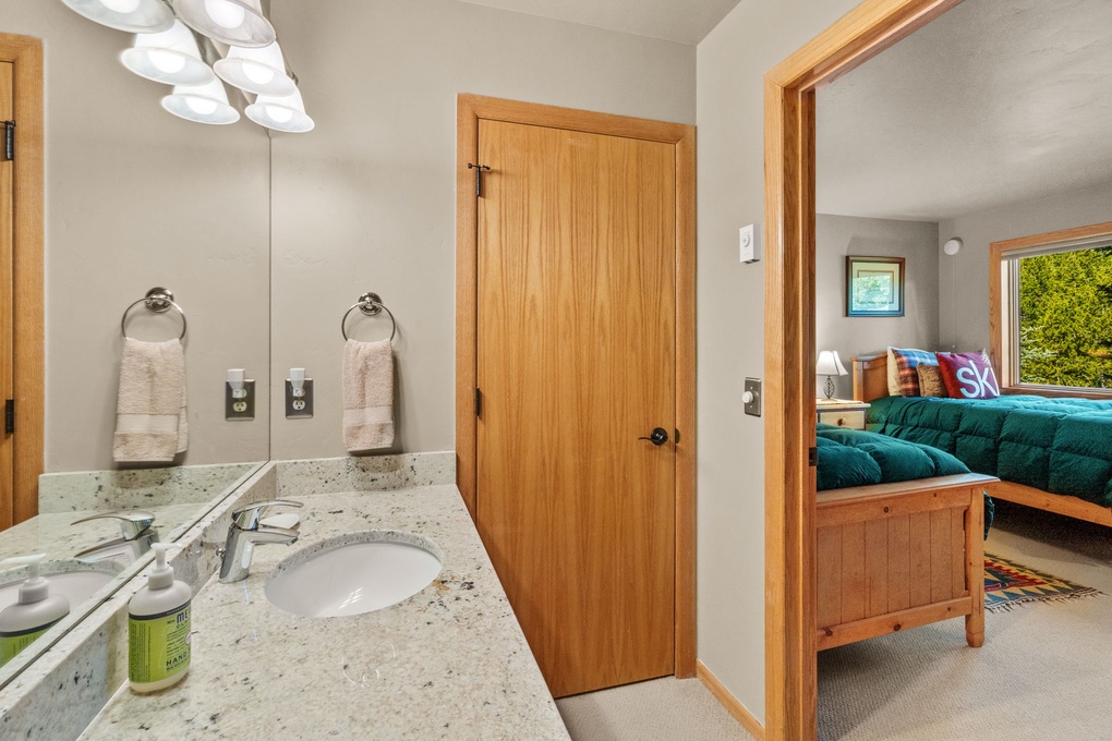 Guest Bedroom 2 Shared Full Bath (main floor)