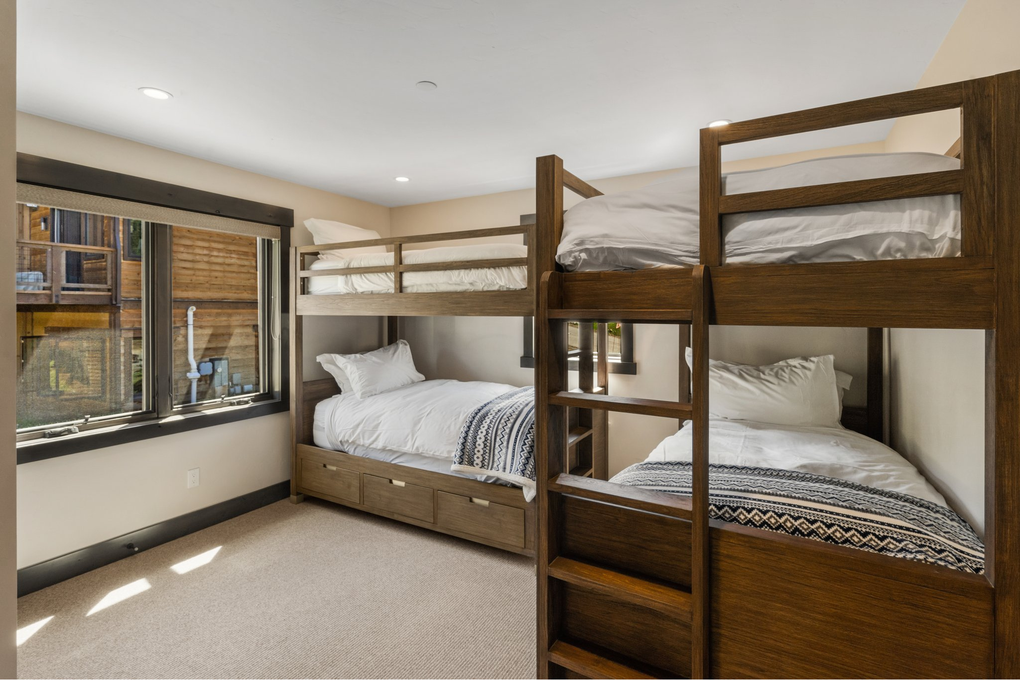 Guest Bedroom 3 - Bunk Bed Room (second floor)