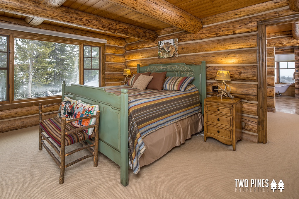 Main Level Primary Suite with King Bed