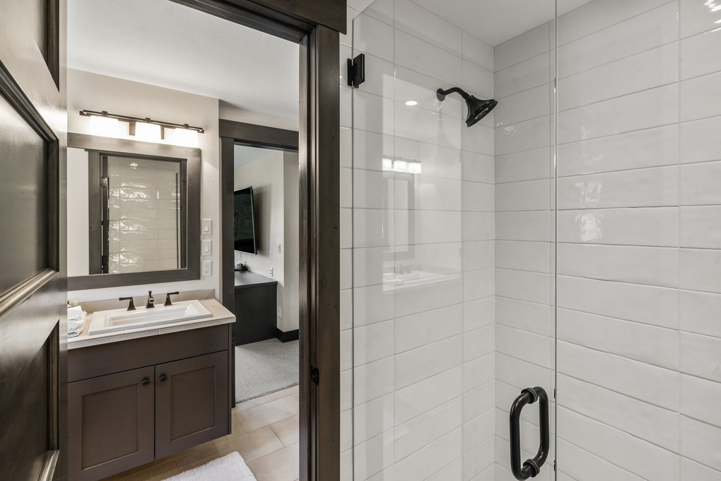 Full Bathroom (second floor in den)