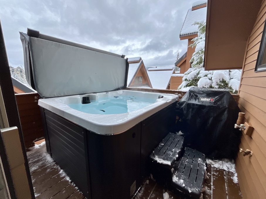 Private Hot Tub on Deck