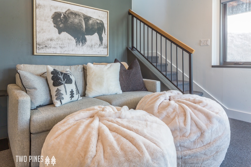 Bunk Room Seating Area with Sleeper Sofa