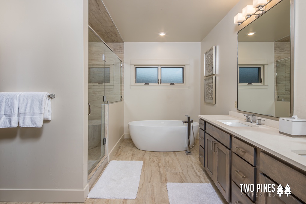 Primary Ensuite Bathroom