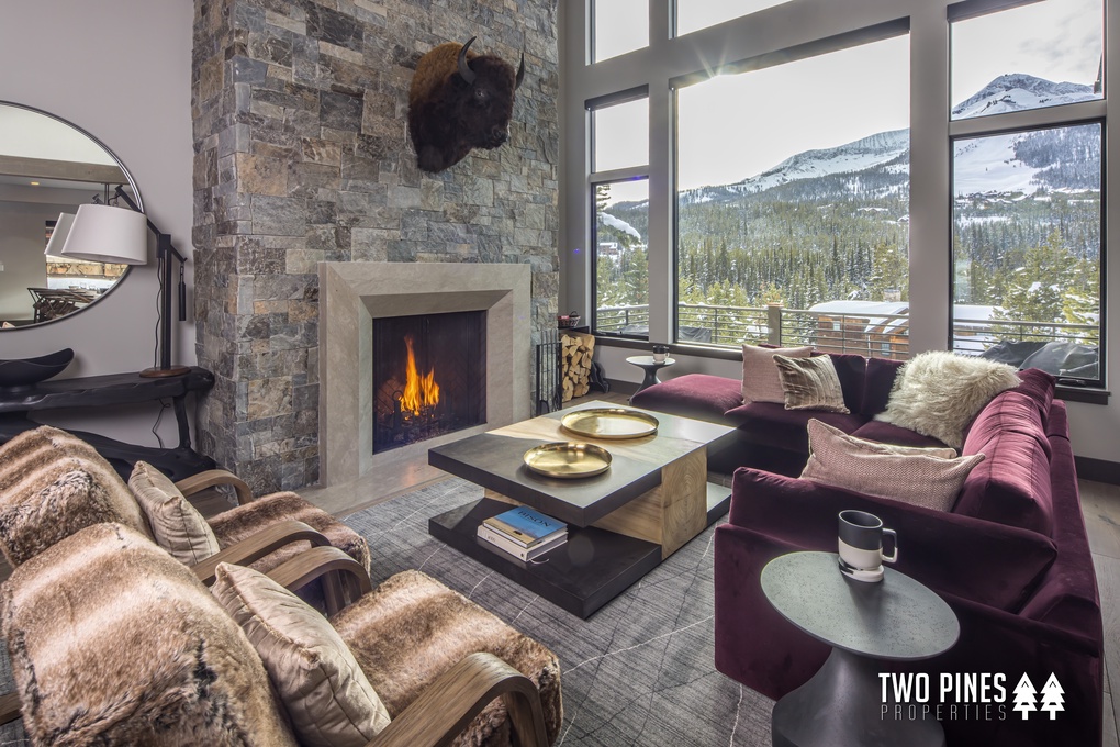 Great Room with Fireplace