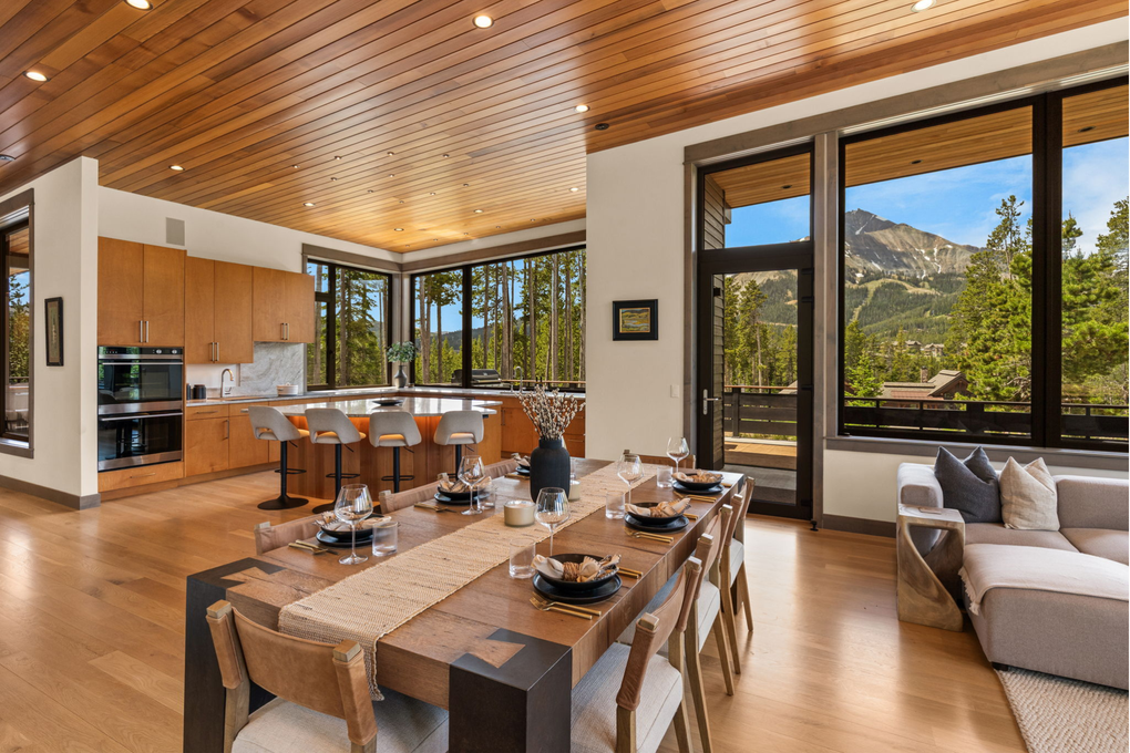 Open Concept Dining Room