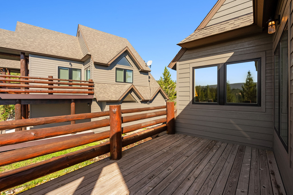 Spacious Private Deck
