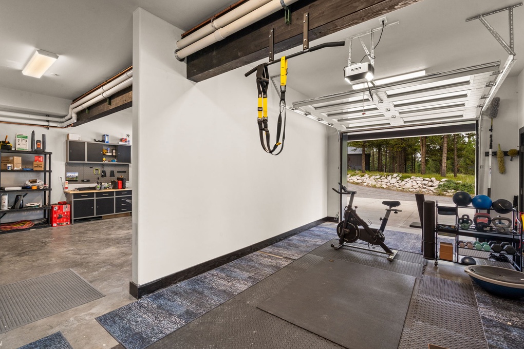 Private Home Gym in Heated Garage with Heated Floors