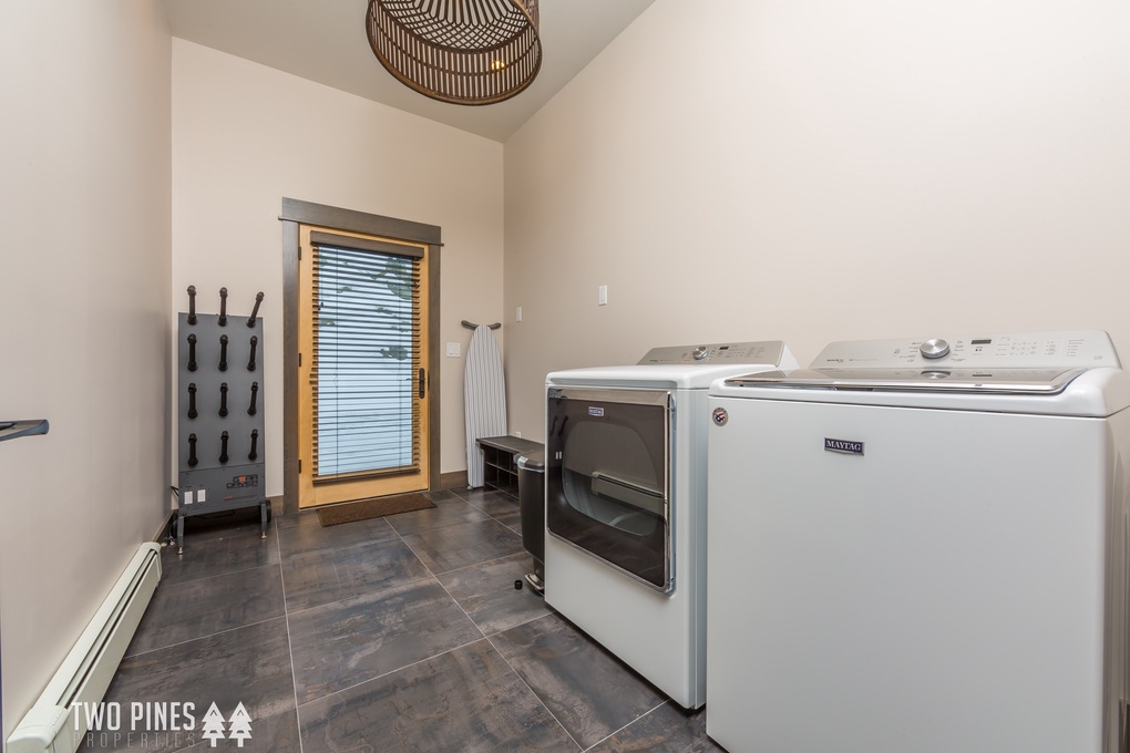 Laundry/Mudroom- Ski in/out access from this room