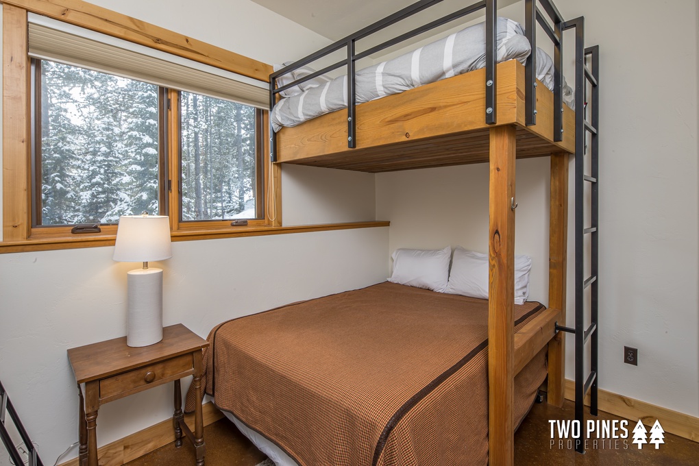 Bunk room