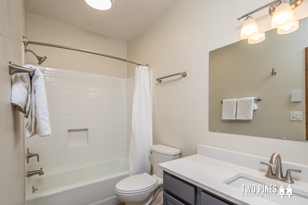 Full Bathroom