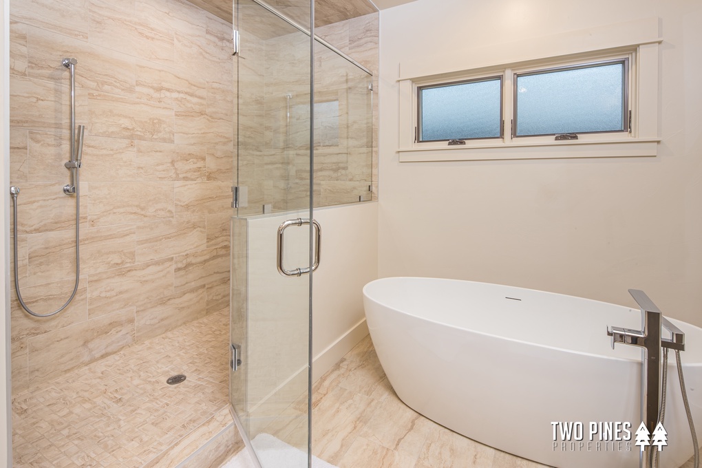 Primary Ensuite Bathroom