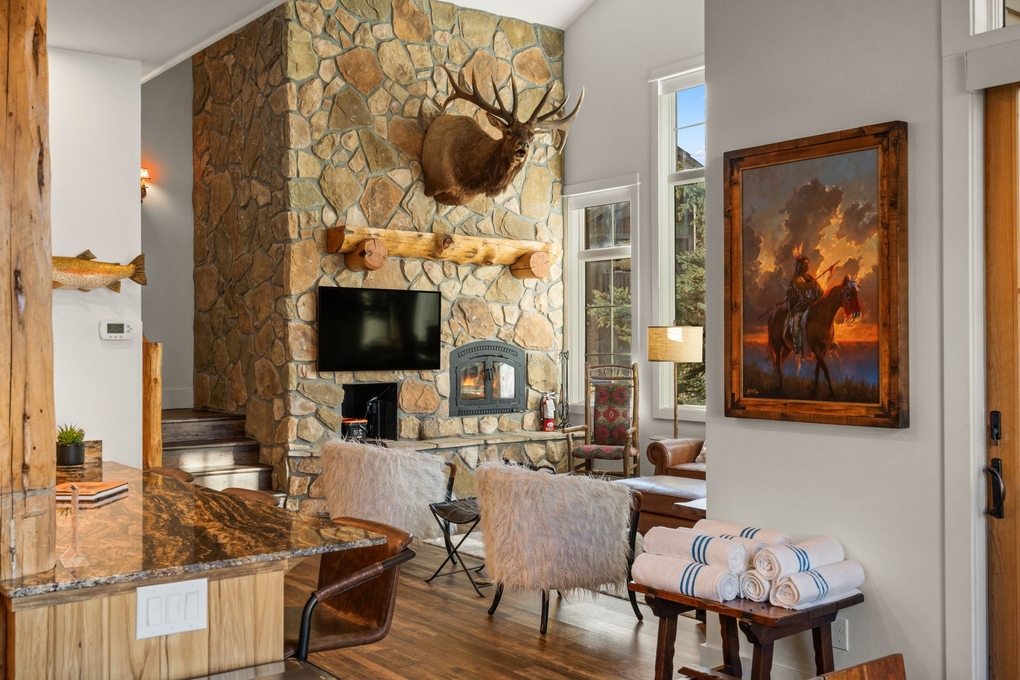 Spacious Living Area